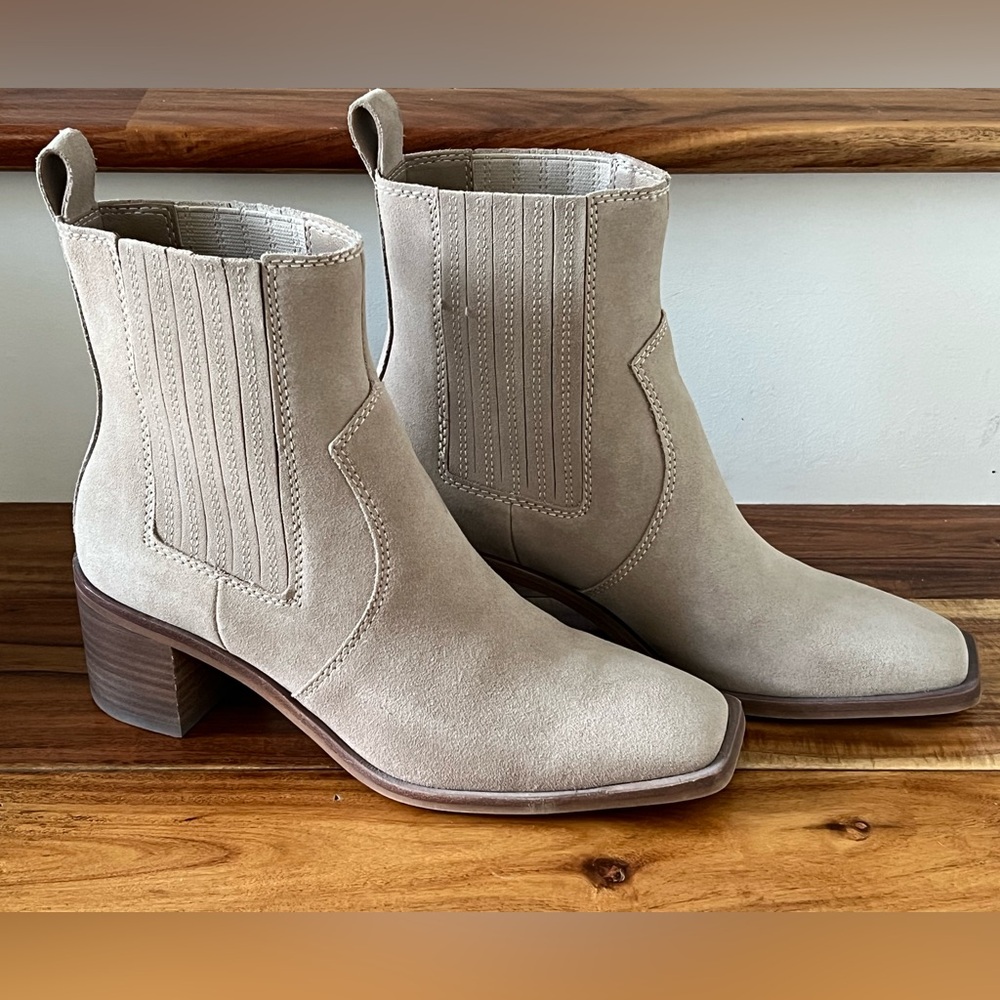 Dolce Vita booties